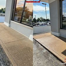 Commercial-Pressure-Washing-in-Ballwin-Mo 1